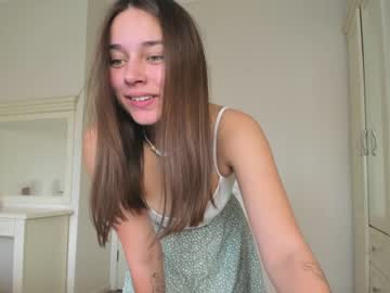 webcam girl eleonora_linn today image #2564650