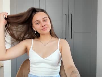 webcam girl eleonora_linn today image #2077169