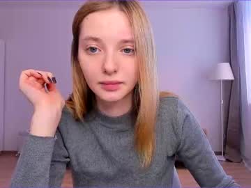 webcam girl olli_ver today image #3172915