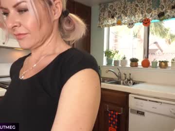 webcam girl nikkinutmeg today image #326329