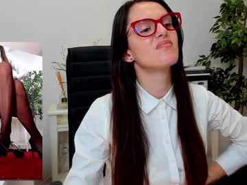webcam girl wh4thefuck today image #2958257