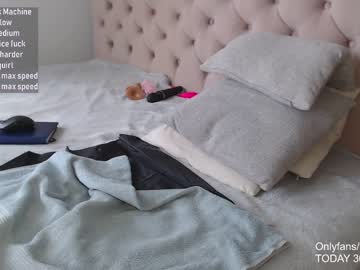 webcam girl cbhotblonde today image #2154479