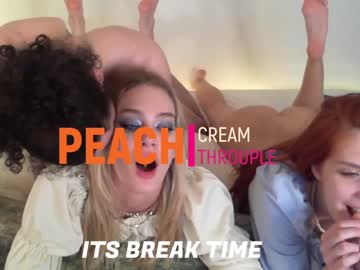 webcam girl peachcreamcouple today image #1874698