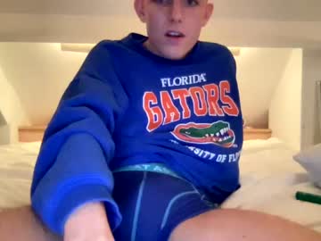webcam man koen4444 today image #2696503