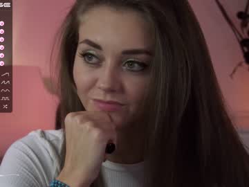 webcam girl lettymoa today image #3114359