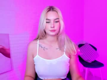 webcam girl 8a8y_nura today image #1012881