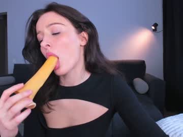 webcam girl meowlina today image #3888381