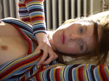 webcam girl ellaa91 today image #2843715