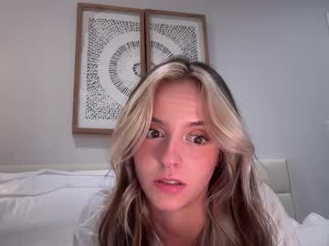 webcam girl myareid today image #4047033