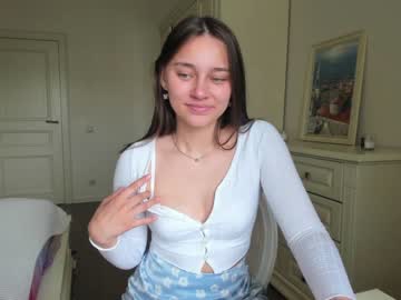 webcam girl eleonora_linn today image #2176278