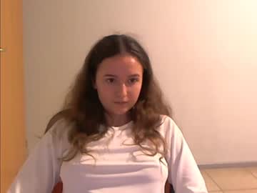 webcam girl cutephantom today image #280195