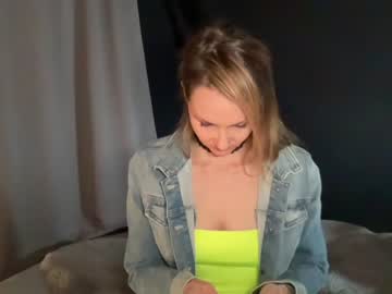 webcam girl kaileeshy today image #3178827