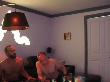 webcam man flyerstud_mtl today image #819384
