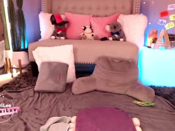webcam girl aubrilee today image #1908084