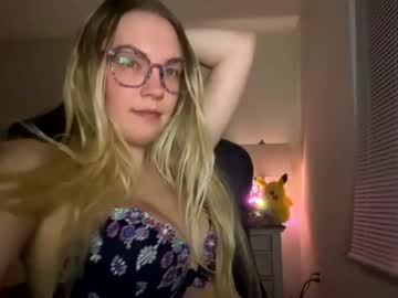 webcam girl mariah95 today image #3330056