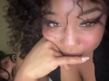 Cam for yourmommysol