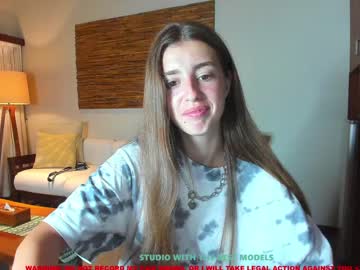 webcam girl coy_amina today image #1552482