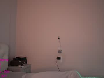 webcam girl lindamei today image #1983799