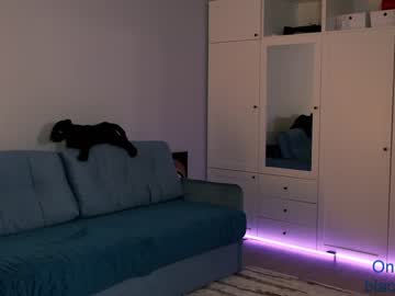 webcam girl _blackbee_ today image #2065058