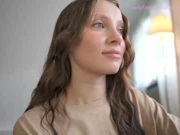 webcam girl pureangeldolores today image #2915053