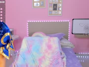 webcam girl little_effy18 today image #2445720