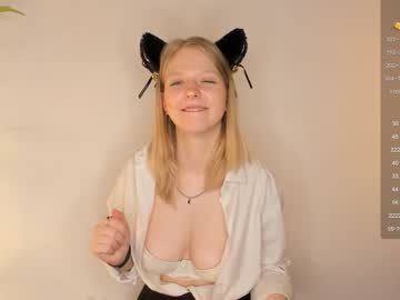 webcam girl maydadurston today image #4007371