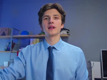 webcam man martinlutar420 today image #1738841