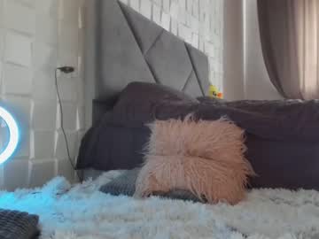 webcam girl meryfoxxx today image #1903048