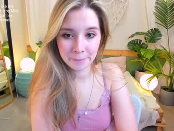 webcam girl milablush today image #3298710