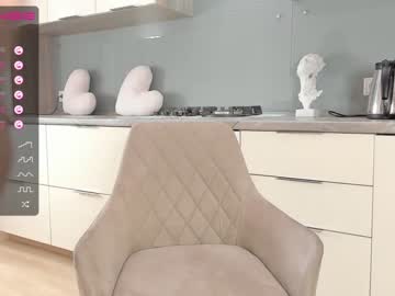 webcam girl miaaperry today image #3778288