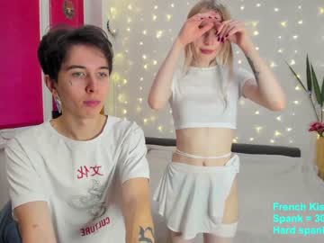 webcam girl eve_n_tracy today image #3288187