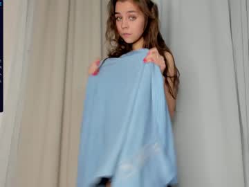 webcam girl monika_youthfull today image #2860564