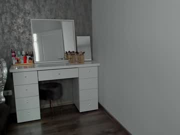 webcam girl moniqueeass today image #1432645