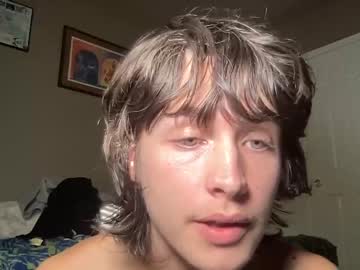 webcam man ethanbakerr today image #1131166