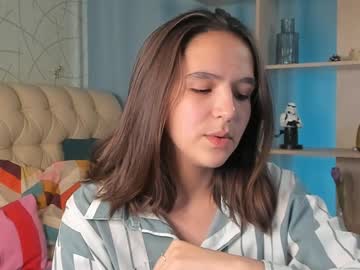 webcam girl catherineandrea today image #2579562