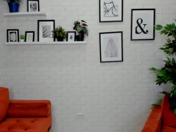 webcam girl luna_burns today image #154670