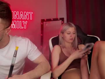 webcam couple dominant_family today image #1624927