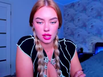 webcam girl 8a8y_nura today image #3400872