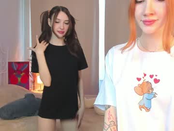 webcam girl jerkoffstation today image #3732603