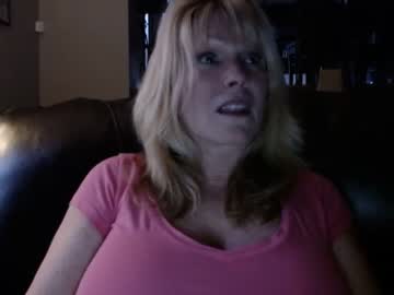 webcam girl daniluvs2 today image #1641925