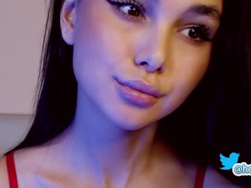 webcam girl hollyextra today image #3377330