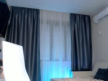 webcam girl amourvenenum today image #2741299