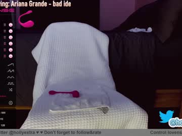 webcam girl hollyextra today image #2299854