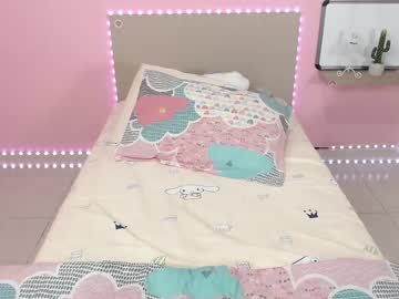 webcam girl little_effy18 today image #1857577