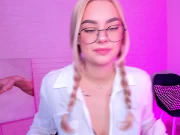 webcam girl 8a8y_nura today image #1435090