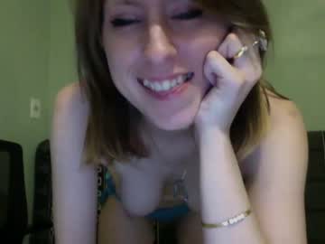 webcam girl galaxxyrose today image #1549065
