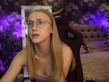 webcam girl angeellina today image #3176924