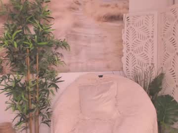 webcam girl yourmidnightcoffee today image #2810891