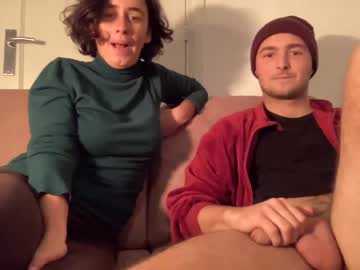 webcam couple joey_and_eli today image #3283214