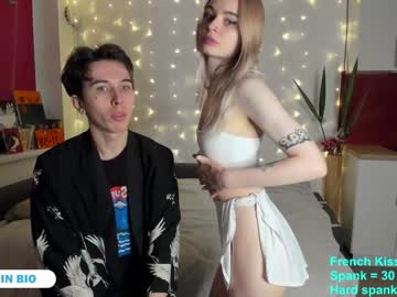 webcam girl eve_n_tracy today image #3245901